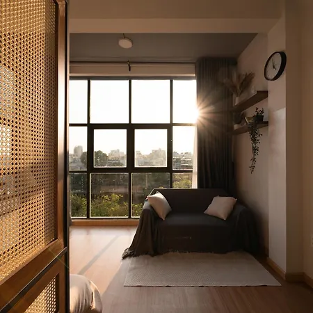 1 Bedroom Apartment Cozy Canal View Hoang Sa Street District 1